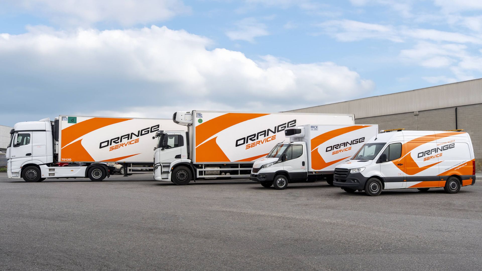 immagine camion orange service